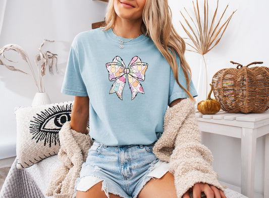 Easter Floral Bow T-Shirt, Cute Casual Tee, Gift for Her, Trendy Spring Fashion, Everyday Wear, Birthday Present